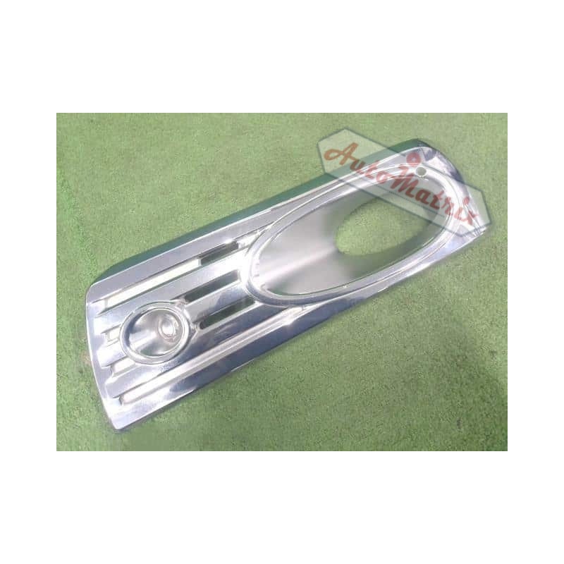 Honda Stepwagon RK (2009-2015) Chrome Fog Light Surround - Drivers Side